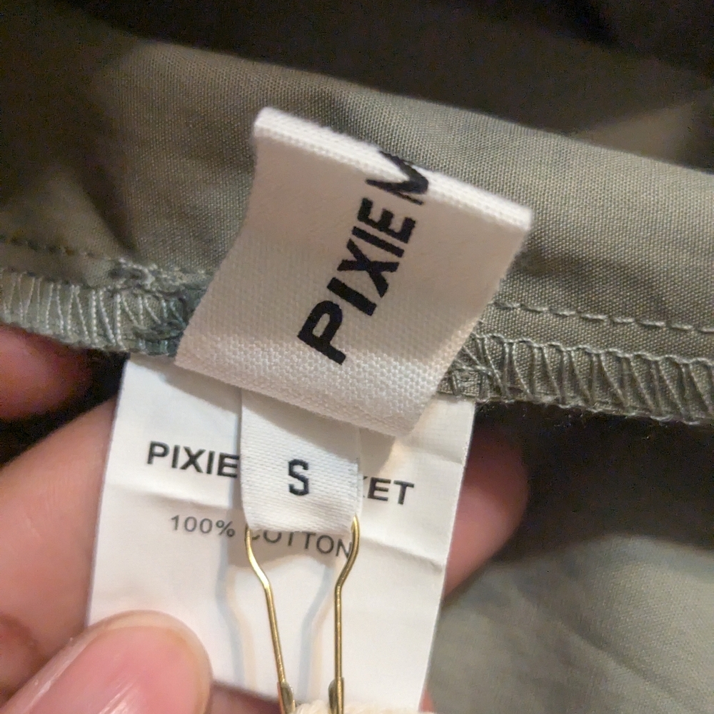 NWT Maxi dress with asymmetric hem, pale pistachio green - Picture 3 of 4